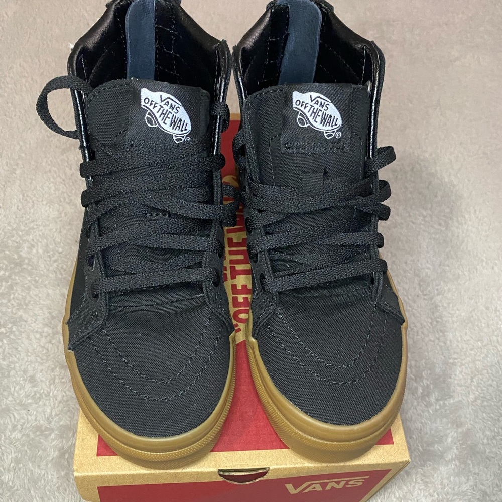 Brand new kids Vans